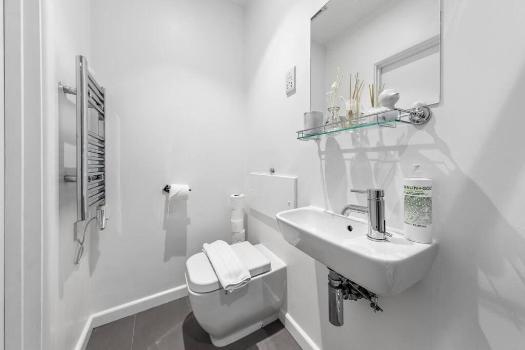 דירות לונדון Stylish Sleep6 Flat At Iconic Piccadilly Circusvr6 מראה חיצוני תמונה