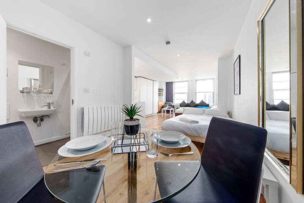דירות לונדון Stylish Sleep6 Flat At Iconic Piccadilly Circusvr6 מראה חיצוני תמונה